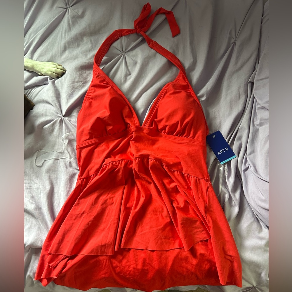Kohl’s Cherry Red Tankini Size: L